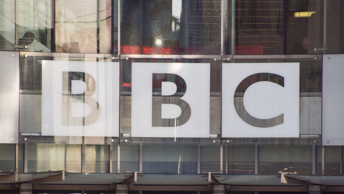 Una empleada de la BBC fue violada en plena grabación de un programa culinario