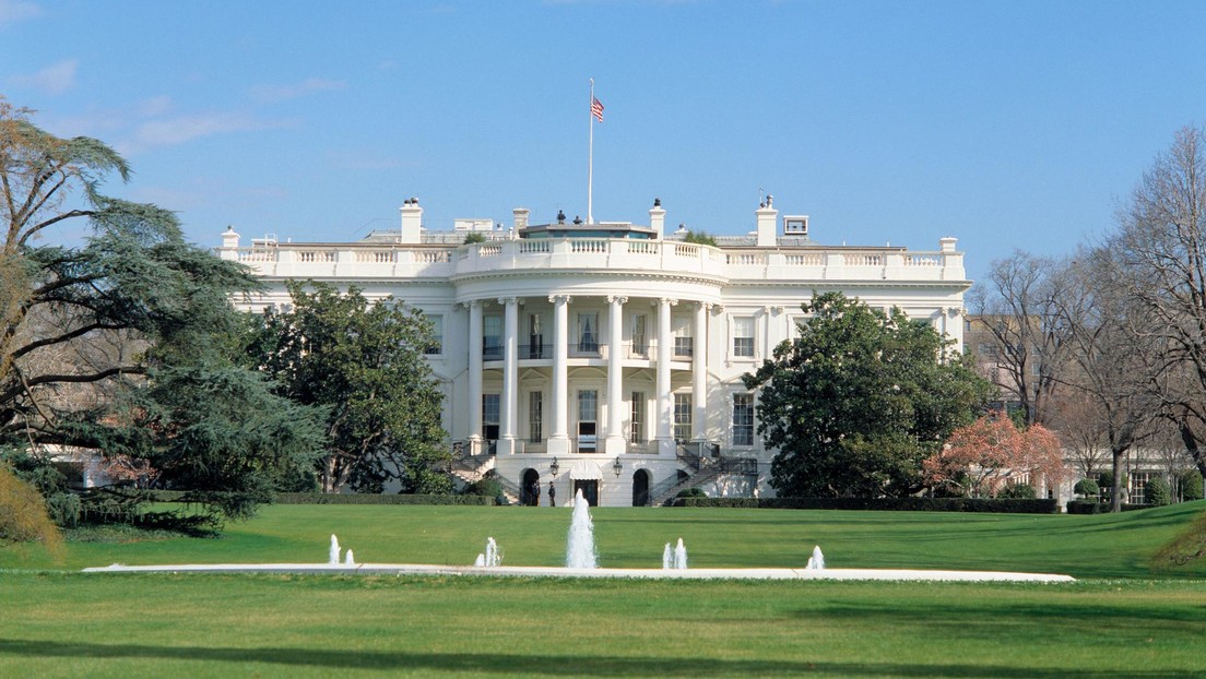 "Agotadas las reservas de credibilidad de Washington": AP señala que cada vez desconfía más de la Casa Blanca