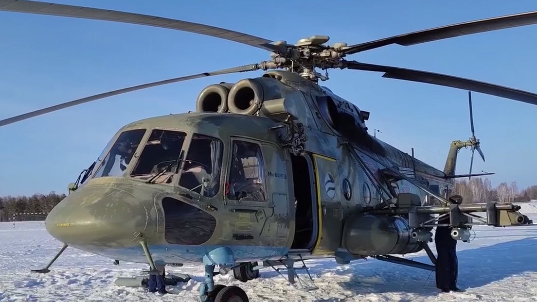 VIDEO: Helicópteros multifuncionales rusos Mi-8 llevan a cabo simulacros de ataques con bombas