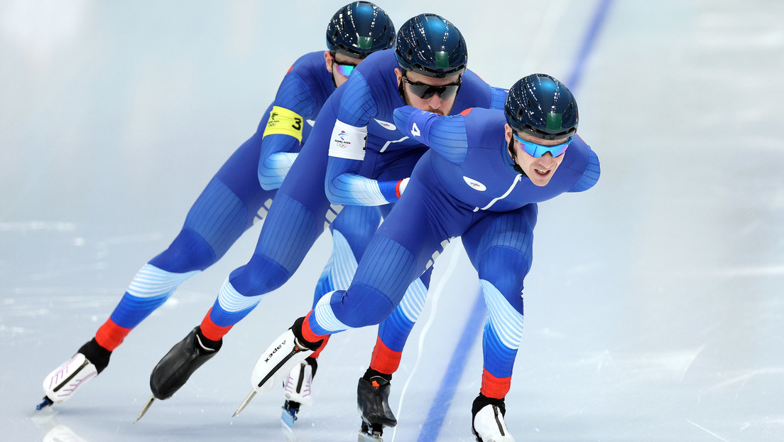 El equipo masculino del COR gana la plata en persecución en patinaje de velocidad en Pekín 2022