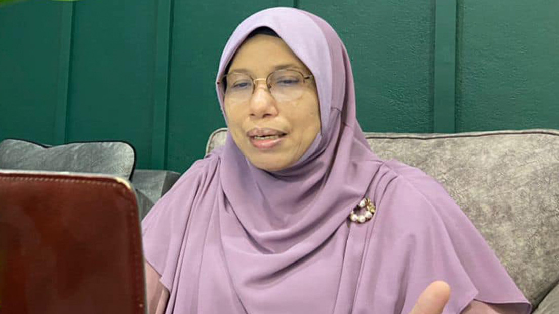 Una alta funcionaria malasia aconseja a los hombres pegar "suavemente" a sus esposas para "disciplinarlas" y descadena una ola de indignación