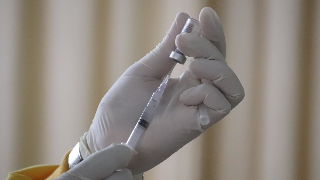 El director del centro ruso que desarrolló Sputnik V comparte detalles de una nueva vacuna anticovid que protege contra diversas cepas