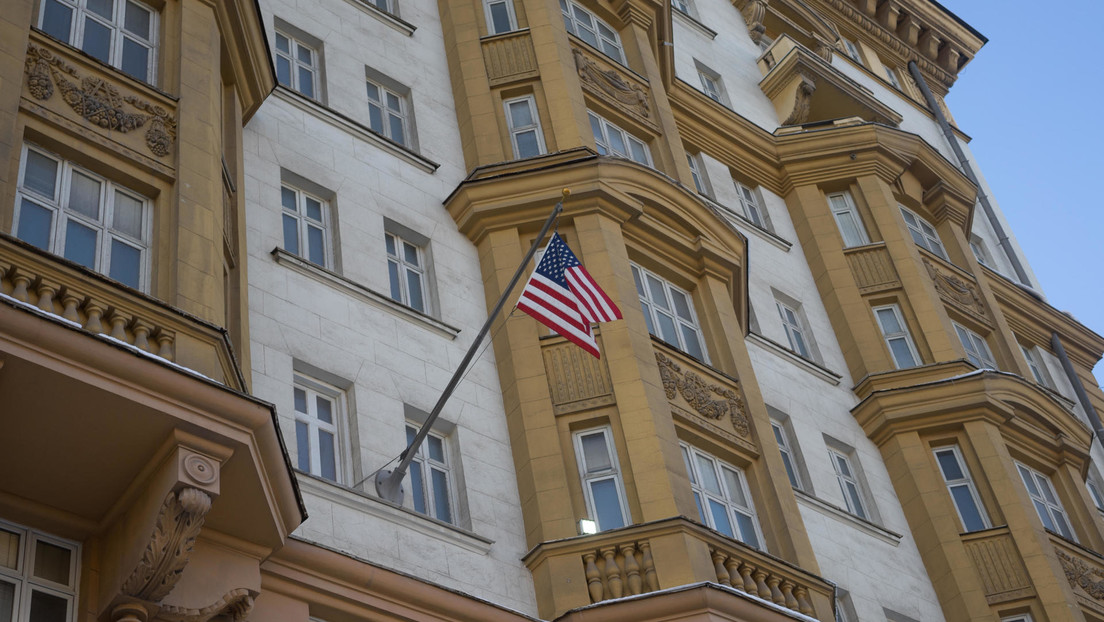 "¿Qué quieren decir con todo esto?": La Embajada de EE.UU. en Rusia advierte a sus ciudadanos sobre posibles atentados en el país y Moscú responde