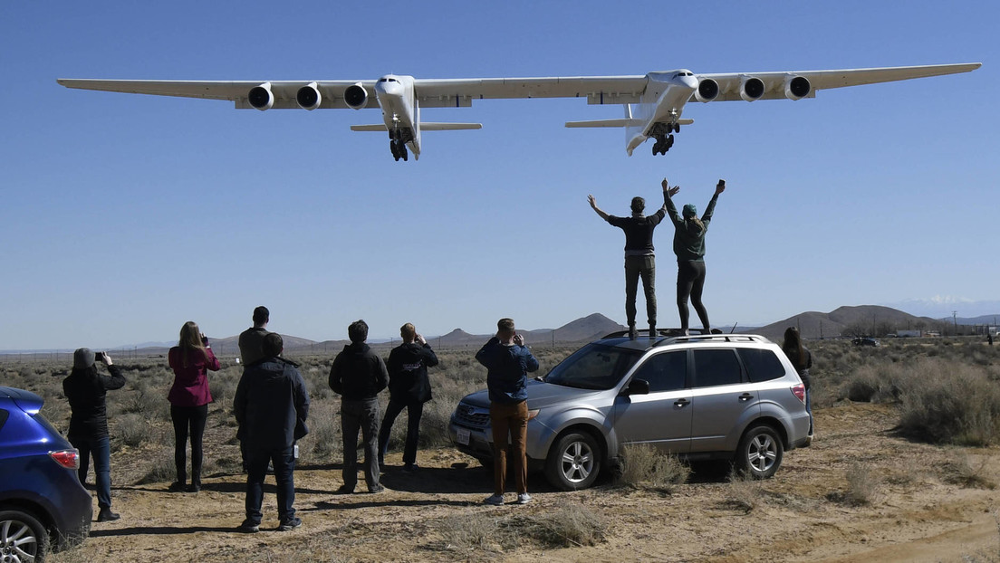 VIDEO: El avión más grande del mundo realiza con éxito su cuarto vuelo de prueba