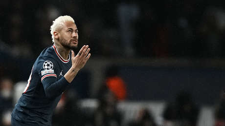 ¿El peor penalti de la historia?: el insólito fallo de Neymar al lanzar una pena máxima corre por la Red (VIDEO)