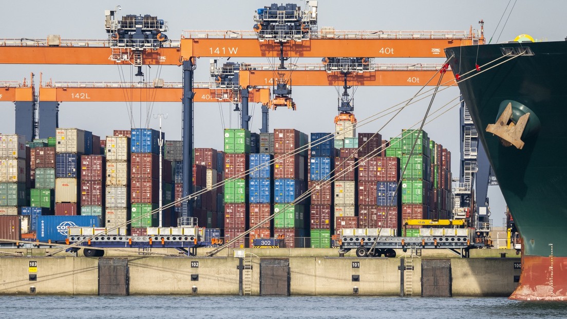Bloomberg: El mayor puerto de Europa podría perder más de 33.000 millones de dólares por las sanciones impuestas contra Rusia