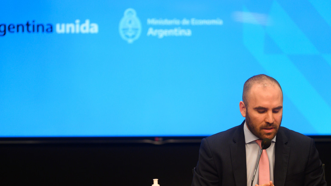 "Lo único que le quedó al país fue la deuda": el ministro de Economía de Argentina habla sobre el acuerdo con el FMI