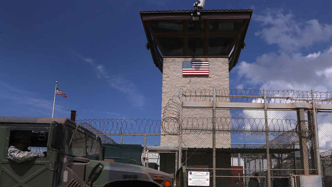 EE.UU. libera de Guantánamo al presunto 'secuestrador número 20' del 11S y lo transfiere a Arabia Saudita para recibir tratamiento