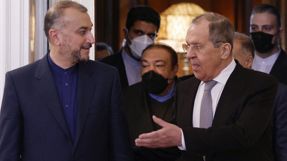 Lavrov: Rusia aboga por la pronta reanudación del acuerdo nuclear con Irán y el levantamiento de sanciones antiiraníes