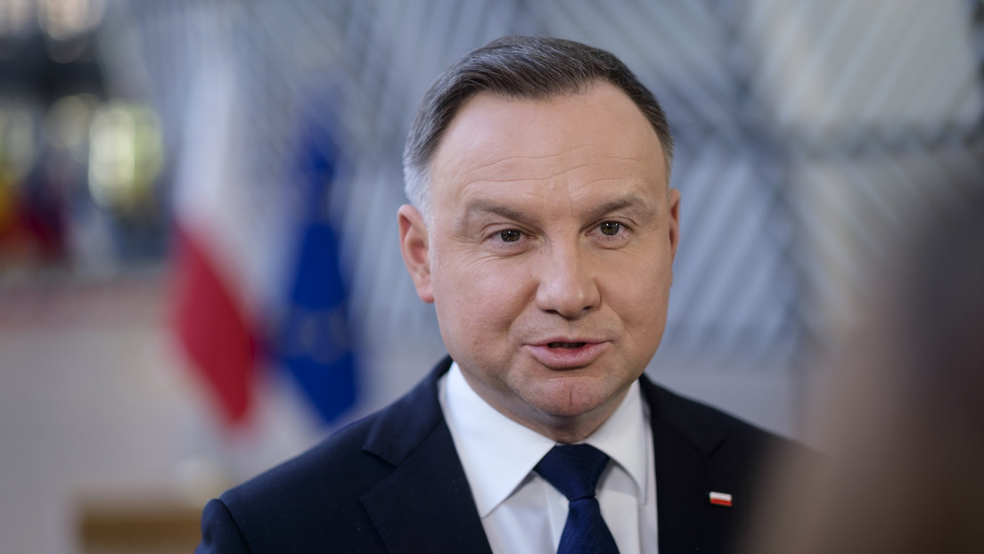 El presidente de Polonia estaría por plantear a la OTAN el envío de tropas de paz a Ucrania