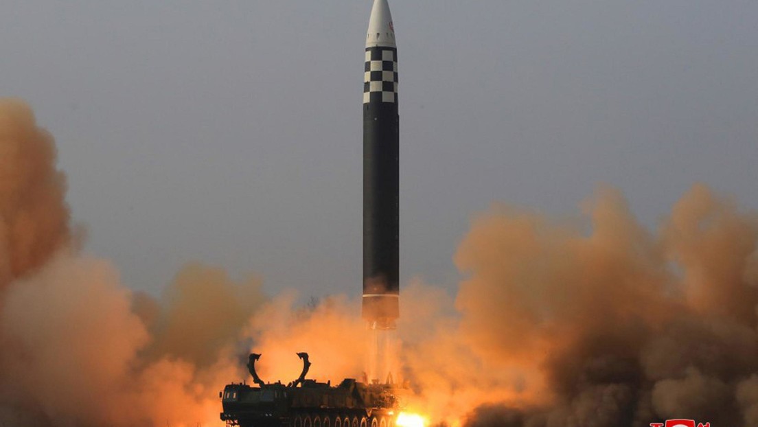Analistas afirman que Corea del Norte simuló el lanzamiento de prueba de su misil de largo alcance Hwasong-17