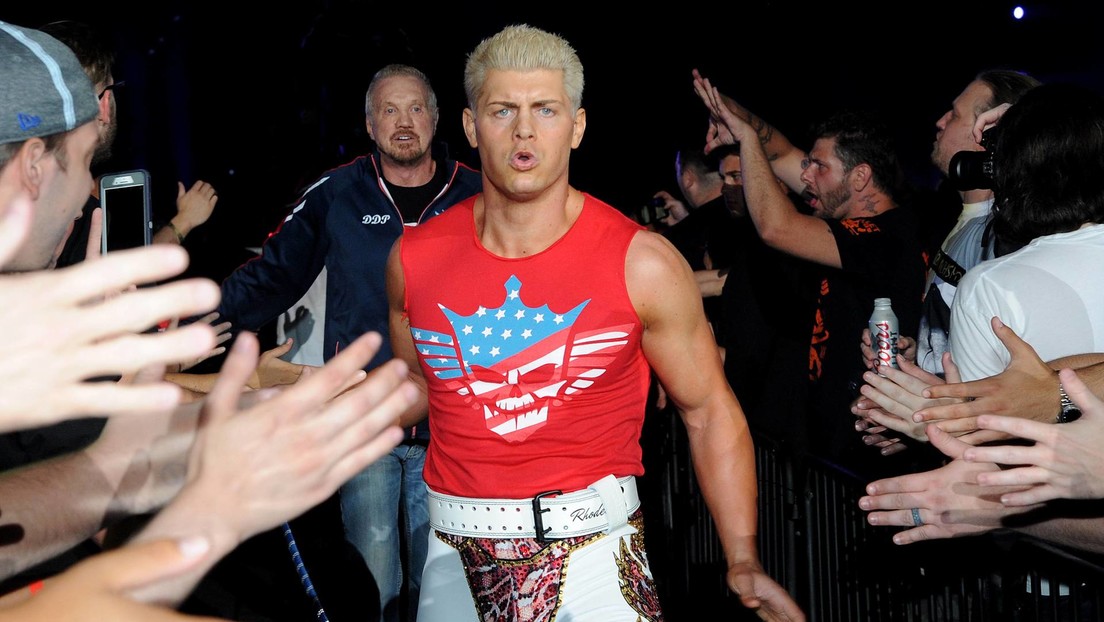 El luchador Cody Rhodes vuelve a la WWE tras abandonar la AEW: mostramos por qué es importante en una sola imagen
