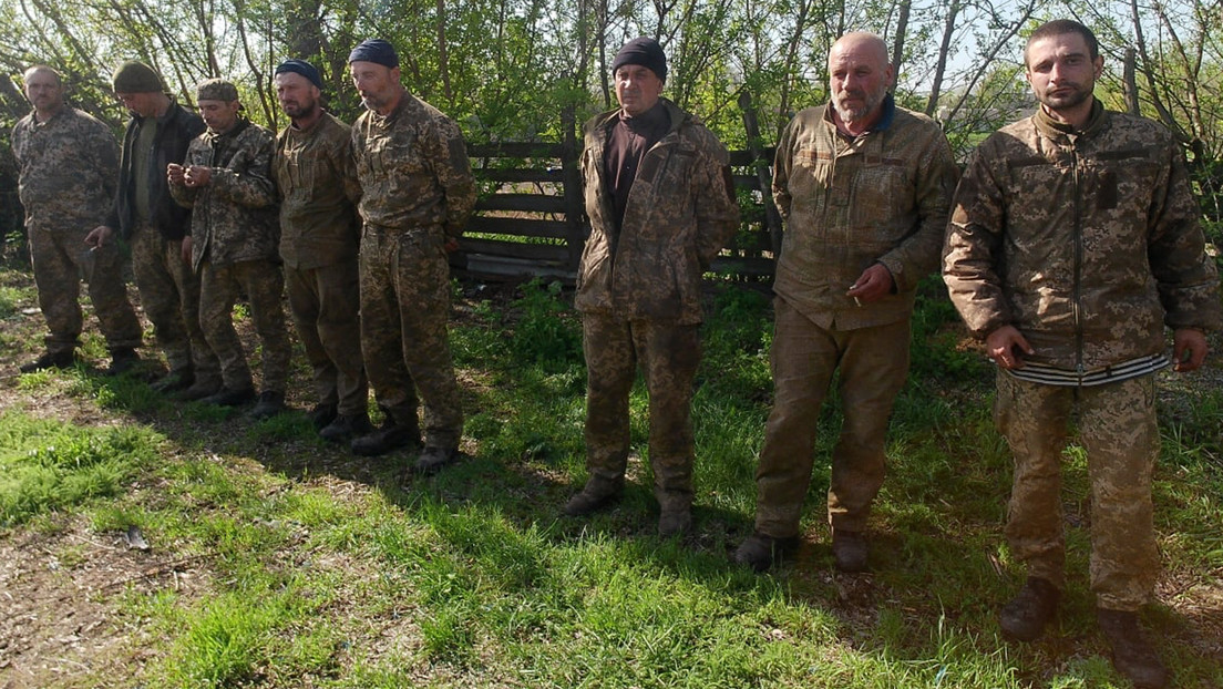 VIDEO: Las fuerzas rusas capturan a un grupo de militares ucranianos en la República Popular de Donetsk