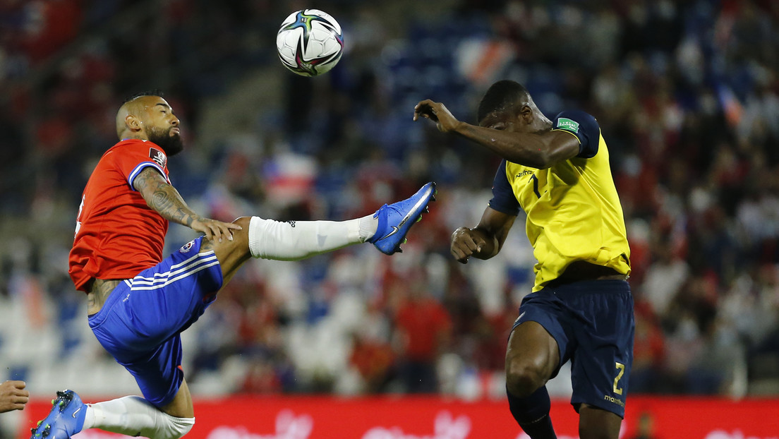 El último intento de Chile para acceder al Mundial de Catar: acusa a Ecuador de haber alineado a un jugador nacido en Colombia