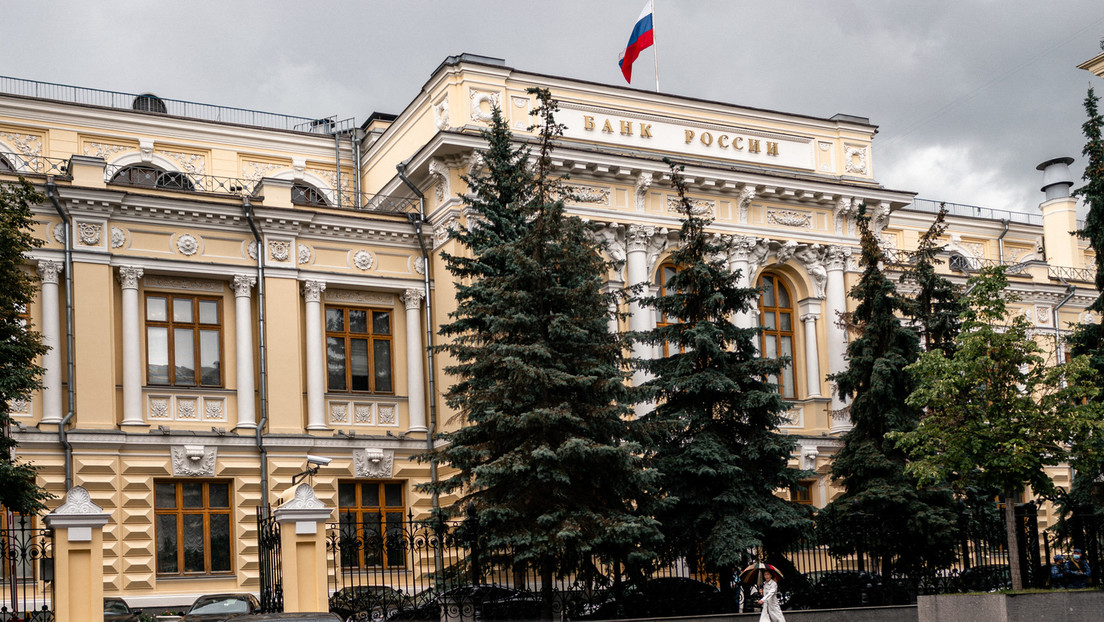 El Banco Central de Rusia reduce la tasa clave de interés del 17 % al 14 %