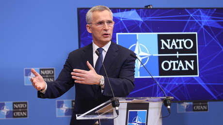 Stoltenberg califica de "serio desafío" el que China no condene la operación militar rusa en Ucrania