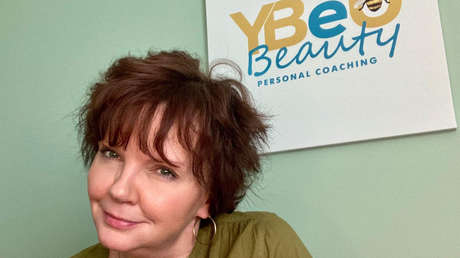 Una exagente de la CIA que estuvo implicada en torturas se convierte en 'coach' de belleza y estilo de vida