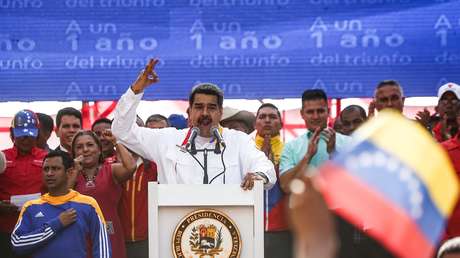 Maduro acusa a Iván Duque de infiltrar "grupos de mafiosos" a Venezuela para "atacar y matar policías"