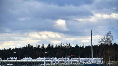 Bulgaria afirma que Gazprom suspenderá el suministro de gas natural ruso al país
