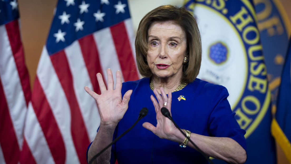 VIDEO: Nancy Pelosi llega a Kiev en una visita no anunciada y se reúne con Zelenski