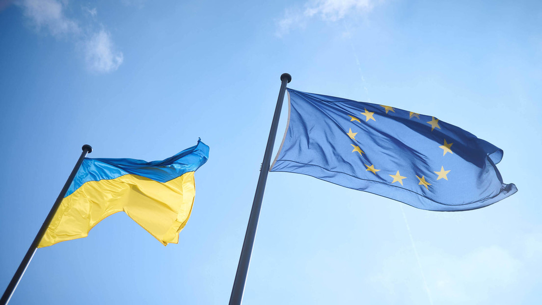 Politico: La UE considera endeudarse por Ucrania y emitir bonos de más de 15.000 millones de dólares