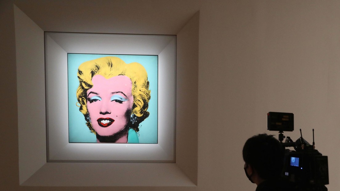 Subastan por 195 millones de dólares el retrato de Marilyn Monroe de Andy Warhol, convirtiéndose en la obra de arte más cara del siglo XX