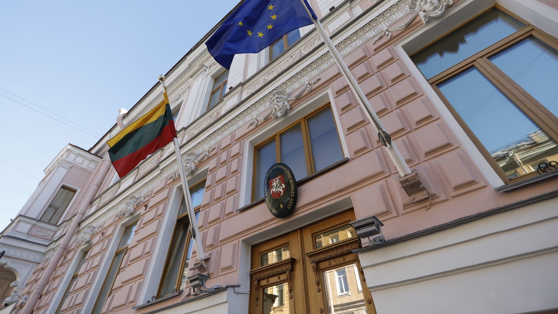 Lituania retirará a su embajador en Rusia y cerrará su consulado en San Petersburgo