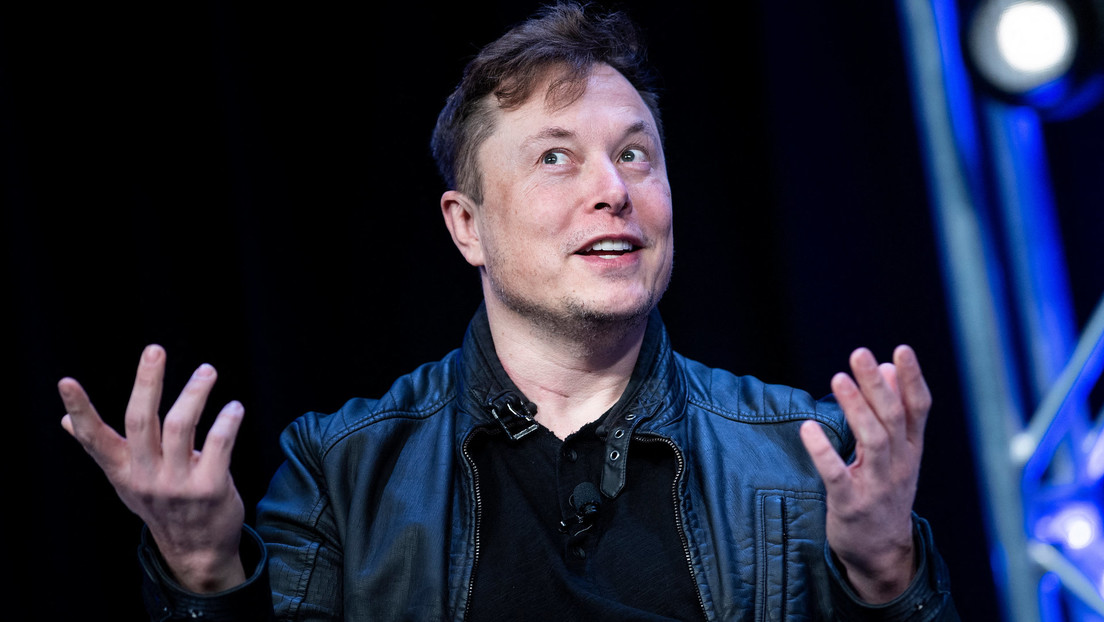 Elon Musk, la persona más rica del mundo, ha perdido más de 49.000 millones de dólares desde que anunció sus planes de comprar Twitter