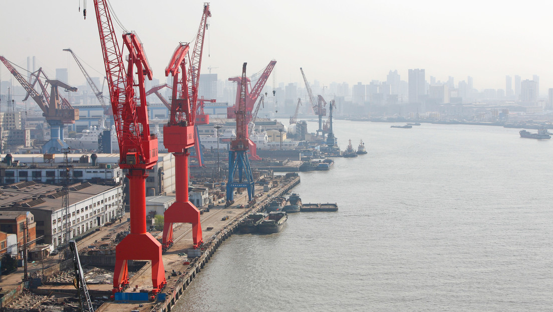 China reactiva la construcción de buques militares en el contexto del conflicto en Ucrania, indica un analista