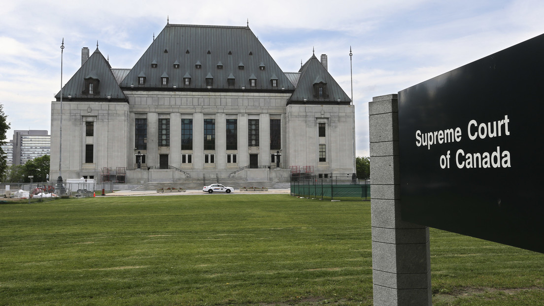 Canadá prohíbe las condenas largas de prisión sin opción a libertad condicional por considerarlas crueles y absurdas