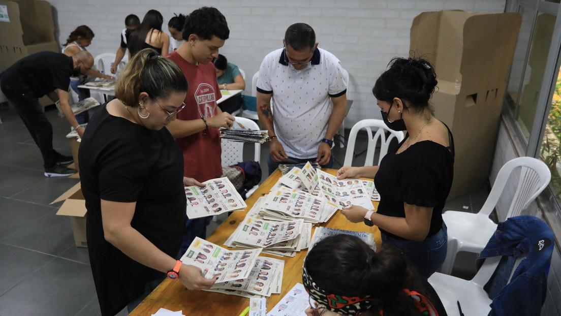 Gustavo Petro y Rodolfo Hernández pasan a segunda vuelta en Colombia, según preconteo electoral