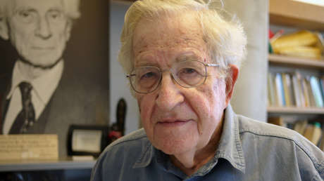 El filósofo y lingüista estadounidense Noam Chomsky
