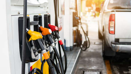 La prohibición al petróleo ruso puede provocar una escasez de gasolina en el este de Alemania, admite el ministro de Economía del país