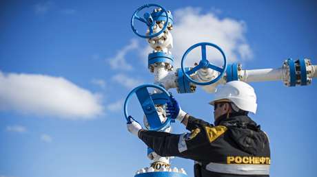 ¿Cómo Europa planea deshacerse del gas ruso y qué alternativas tiene Moscú?
