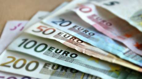 Miles de euros 'llueven' sobre una ciudad alemana y nadie sabe a quién pertenecen