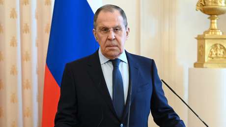 Lavrov: Occidente ha declarado una "guerra total" al mundo ruso
