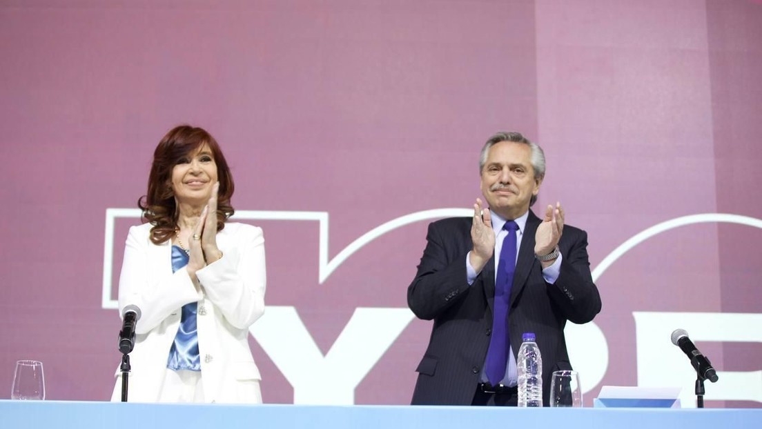 Cristina Kirchner pide a Alberto Fernández que "use la lapicera" para administrar las tensiones sociales "en favor de las grandes mayorías"