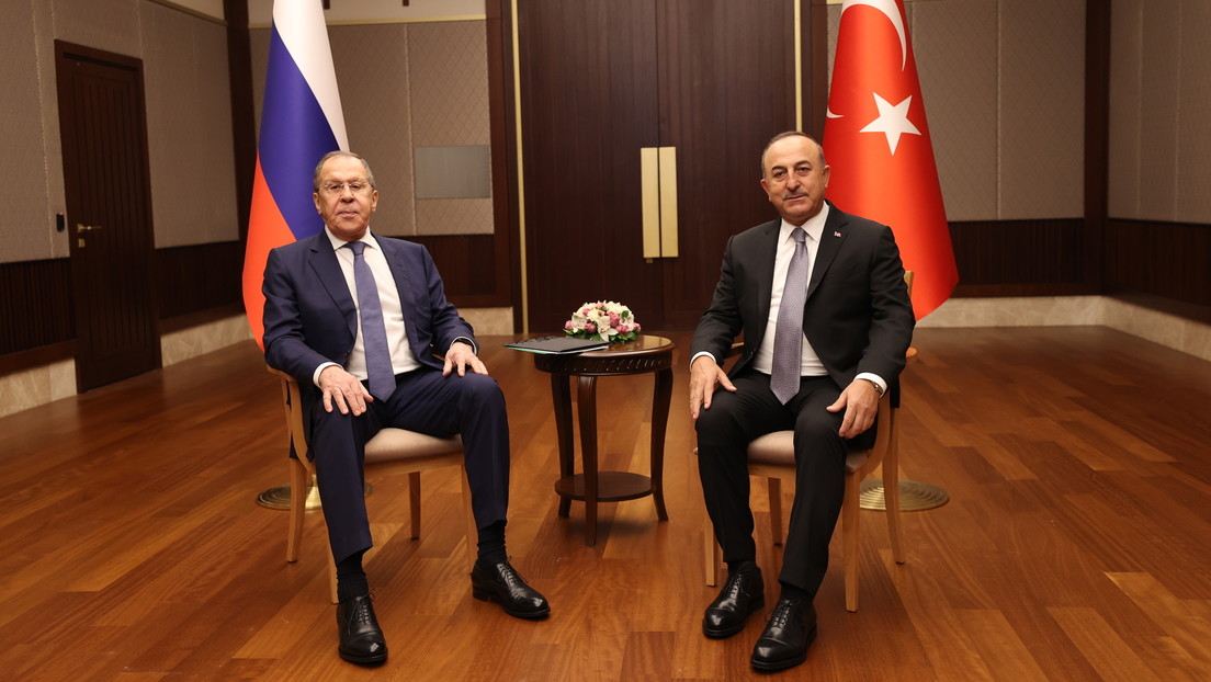 Lavrov se reúne en Ankara con su homólogo turco: ¿en qué se centra la visita?