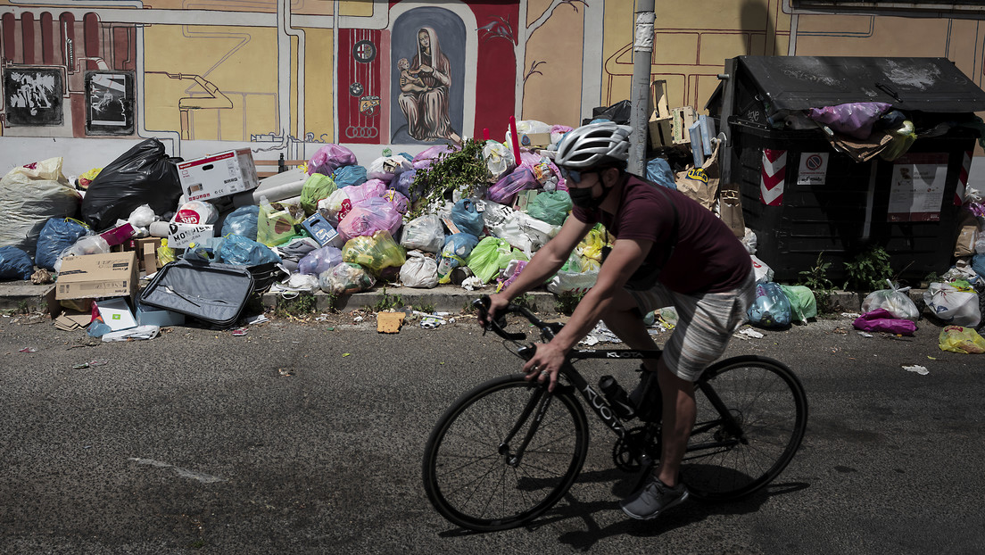 "La maleza que no se corta, la basura en las calles y el ruido": denuncian ante la UNESCO que Roma se hunde en un "panorama mortificante"