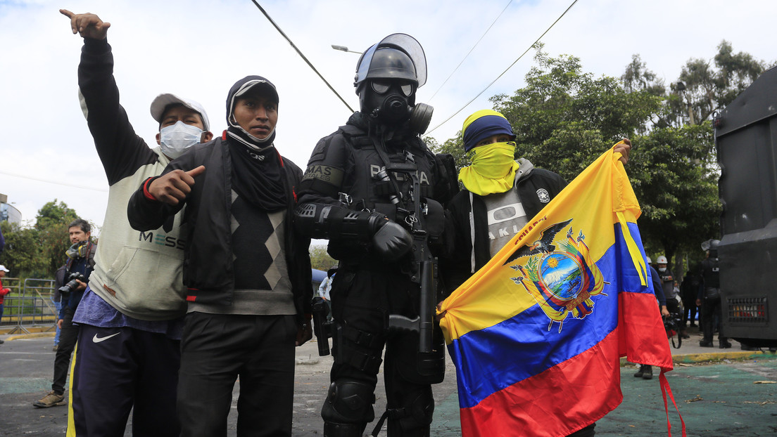 Localizan a los 18 policías desaparecidos durante las protestas en Ecuador