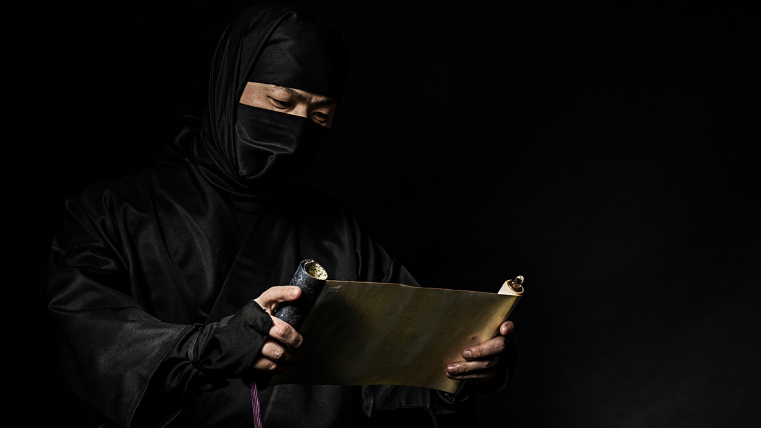 "Sabíamos que existía": aparece en un santuario de Japón una primera copia de un legendario manual de técnicas ninja