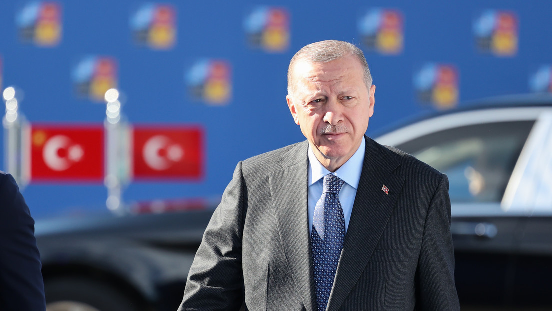 Erdogan afirma que Suecia extraditó hasta ahora a Turquía a "tres o cuatro terroristas" de un total de 73 y añade que "esto no es suficiente"