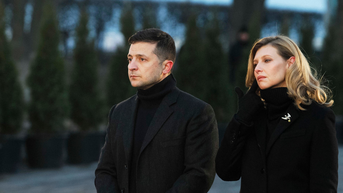 La pareja presidencial ucraniana aparece en una sesión de fotos para Vogue en medio del conflicto y desata la polémica en la Red