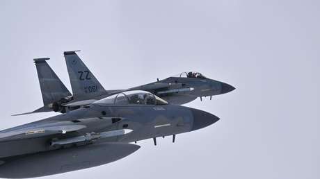 Japón y EE.UU. realizan maniobras militares conjuntas con aviones de combate