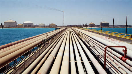 ¿Puede Arabia Saudita aumentar la producción de petróleo ante la crisis energética mundial?