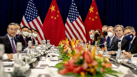 China recomienda a las naciones de Asia-Pacífico evitar ser "piezas del ajedrez" geopolítico de las potencias