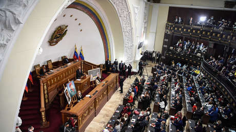 El presidente del Parlamento venezolano tilda de "psicópata" a John Bolton, tras admitir sus acciones golpistas contra Caracas