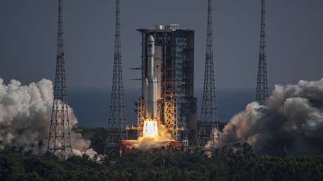 "Un recorrido espacial ya no es una fantasía": China desarrolla cohetes y naves espaciales reutilizables para enviar turistas al espacio