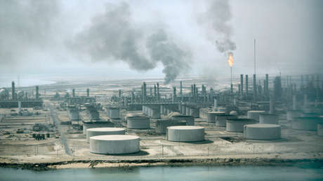 Arabia Saudita anuncia un aumento de capacidad de producción de petróleo de 13 millones de barriles por día, luego de lo cual no podrá incrementarla