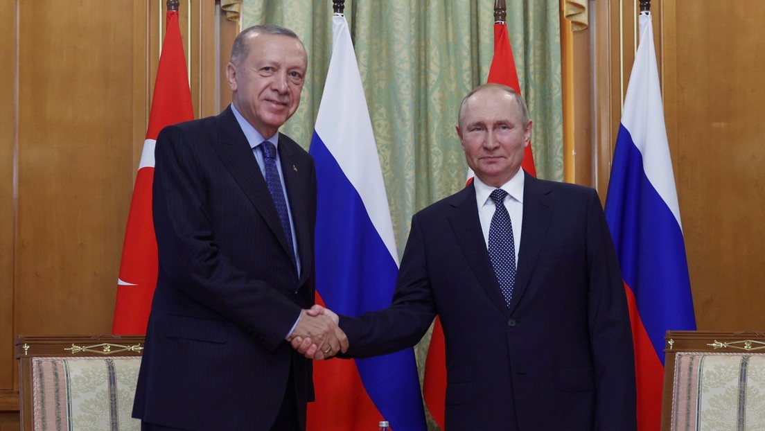 FT: "Occidente está cada vez más alarmado por la cooperación entre Rusia y Turquía, país que podría enfrentar sanciones"